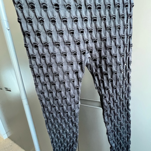 MAISIE WILEN BLACK PERFORATED LEGGINGS - Picture 3 of 5